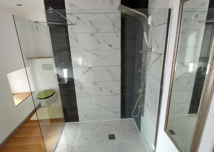 Appartement, Vogesenhaus In *